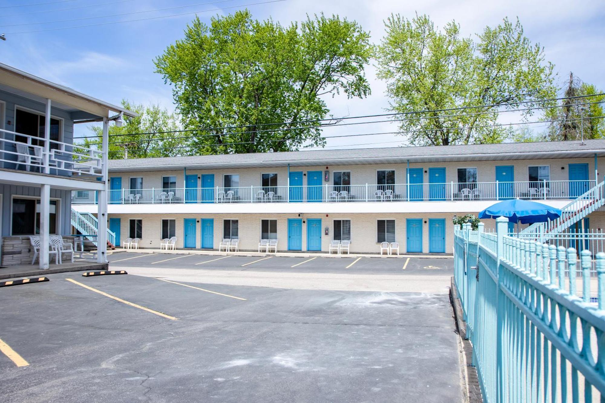 Starlite Motel Wisconsin Dells Exterior foto
