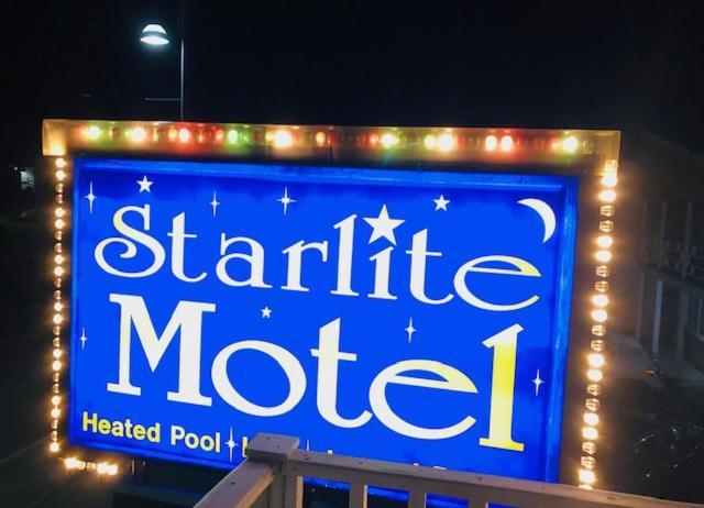 Starlite Motel Wisconsin Dells Exterior foto